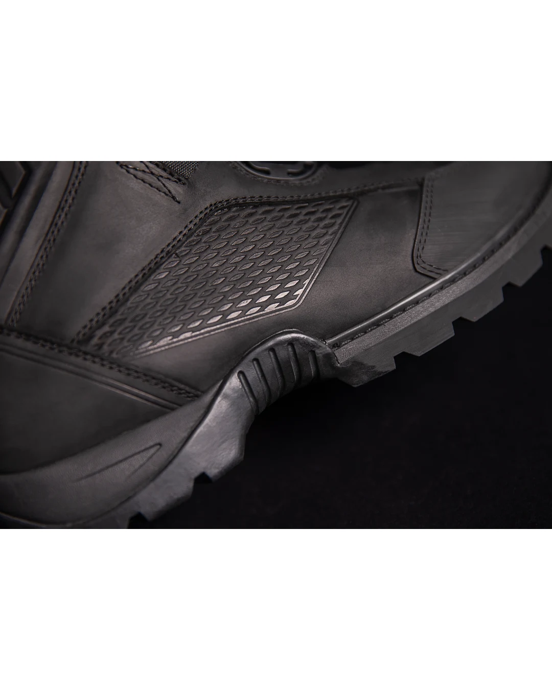Мото боти ICON STORMHAWK BLACK