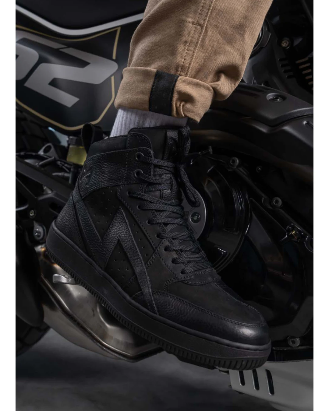 Мото кецове PANDO MOTO Apex Sneakers Black