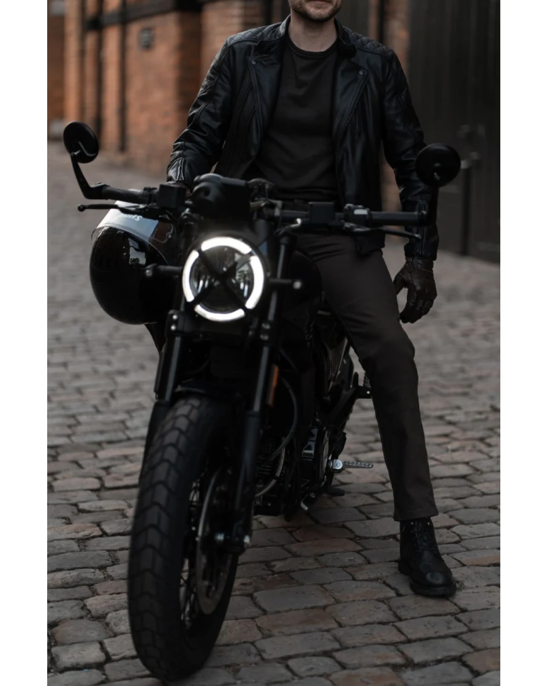 Мото яке PANDO MOTO TWIN LEATHER BLACK