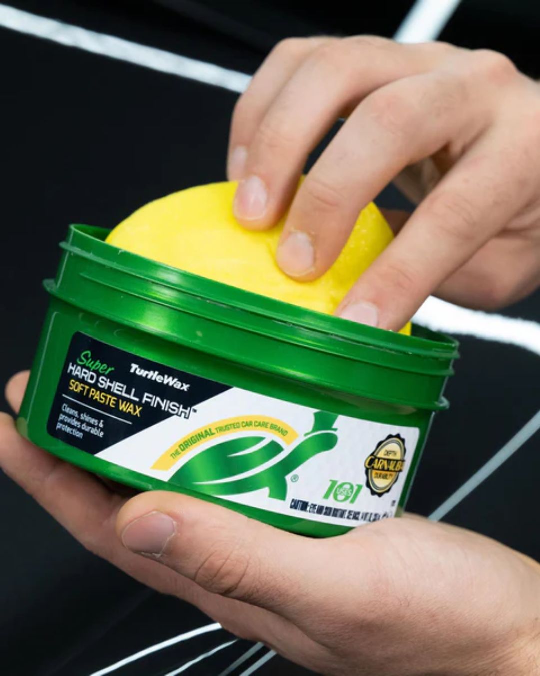 Полираща паста Turtle Wax Super Hand Shell Paste Wax 397 гр