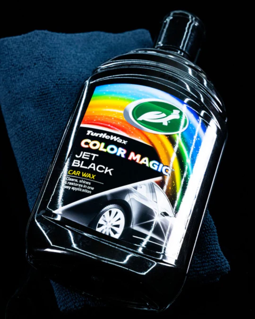 Полираща паста за черни автомобили Turtle Wax Color Magic Black 500 мл