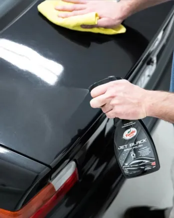 Полираща паста за черни автомобили Turtle Wax Jet Black Spray Polish 500 мл