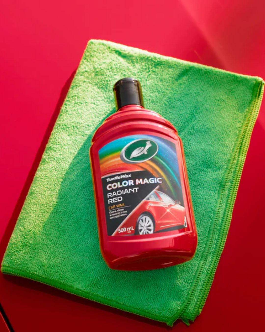 Полираща паста за червени автомобили Turtle Wax Color Magic Red 500 мл