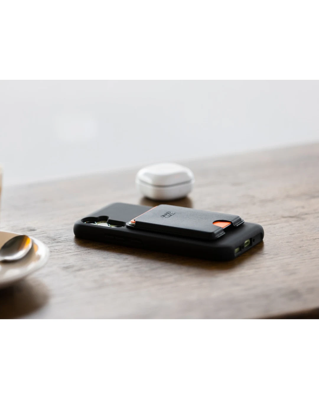 Портфейл QUAD LOCK MAG