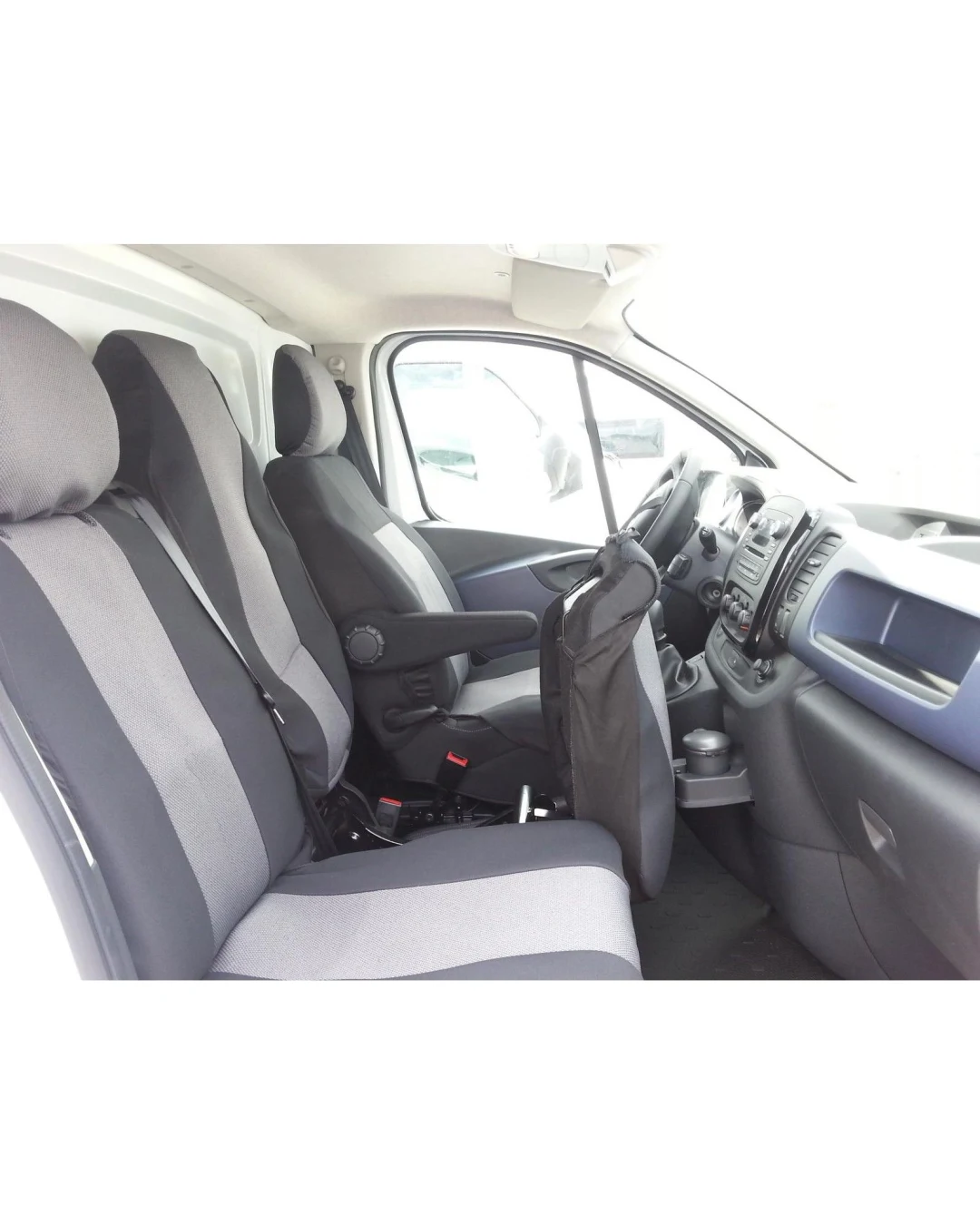 Премиум / лукс калъфи тапицерия за предни седалки за Opel Vivaro 2014+ / Renault Traffic, сиви