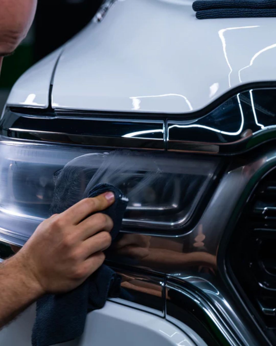 Препарат за фарове Turtle Wax Headlight Cleaner & Sealant 300 мл