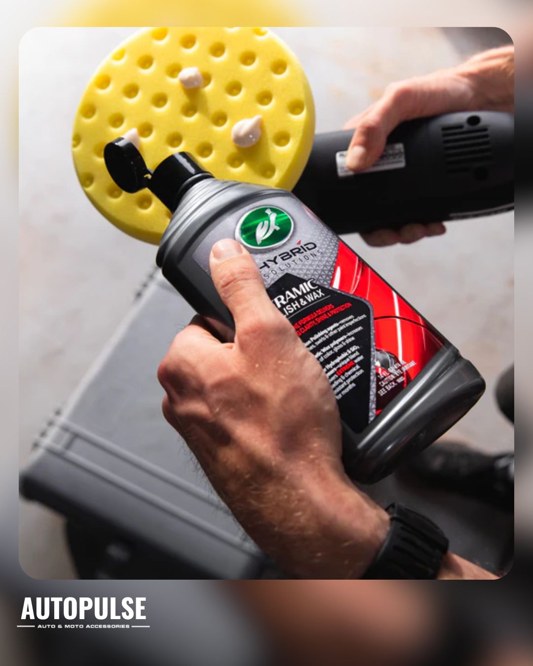 Препарат за премахване на драскотини и полиране Turtle Wax Hybrid Solutions Ceramic Polish Wax 500 ml