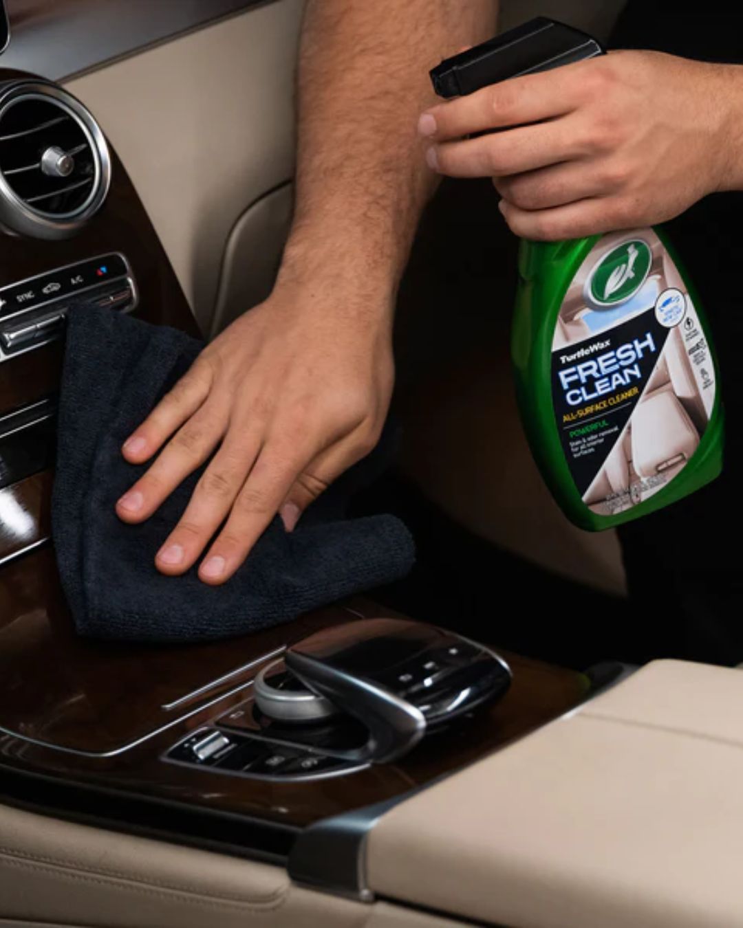 Препарат за Премахване на Петна и Миризми Turtle Wax Power Out Fresh Clean 500 ml