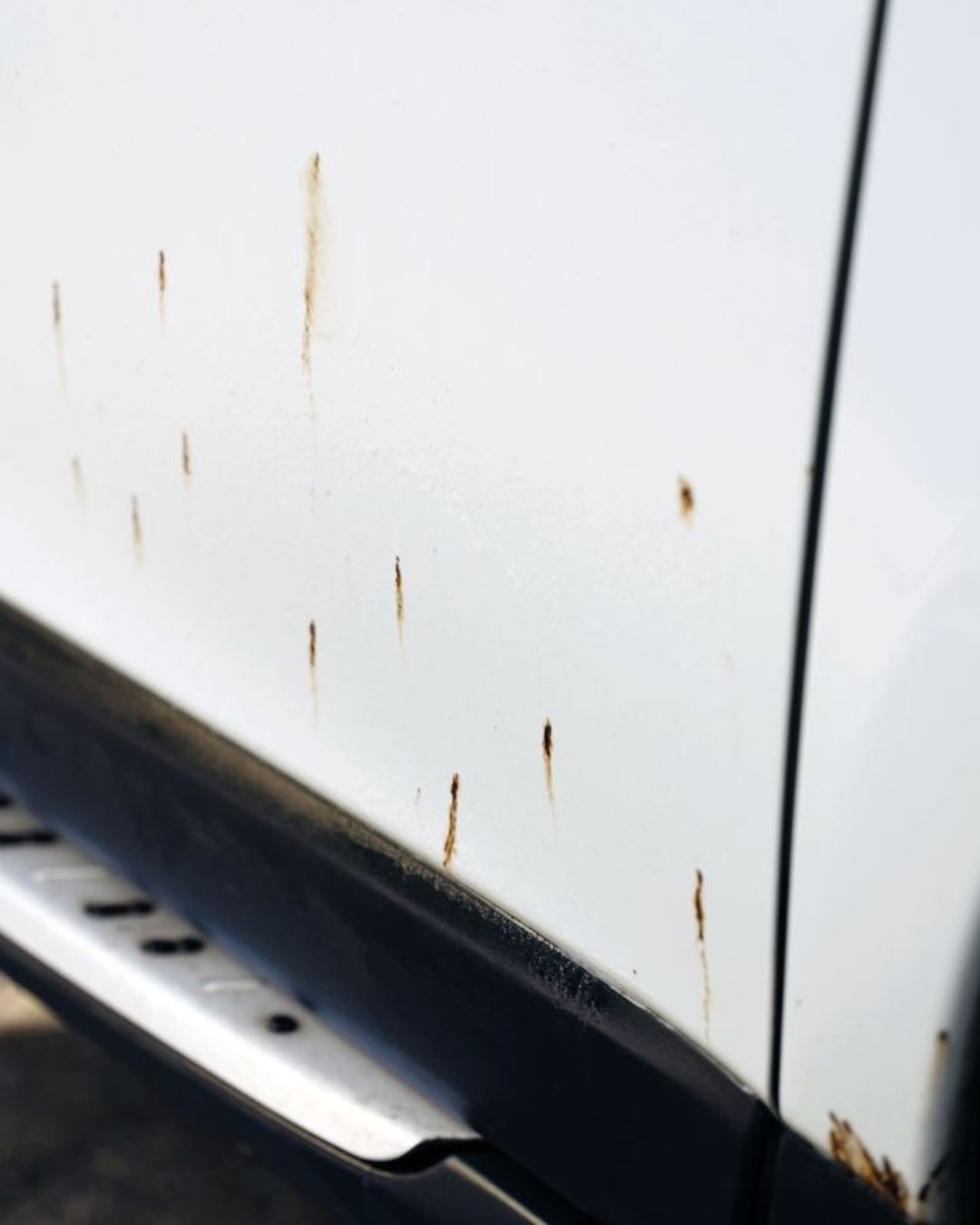 Препарат за премахване на смола и лепило Turtle Wax Tar and Glue Remover 400 мл