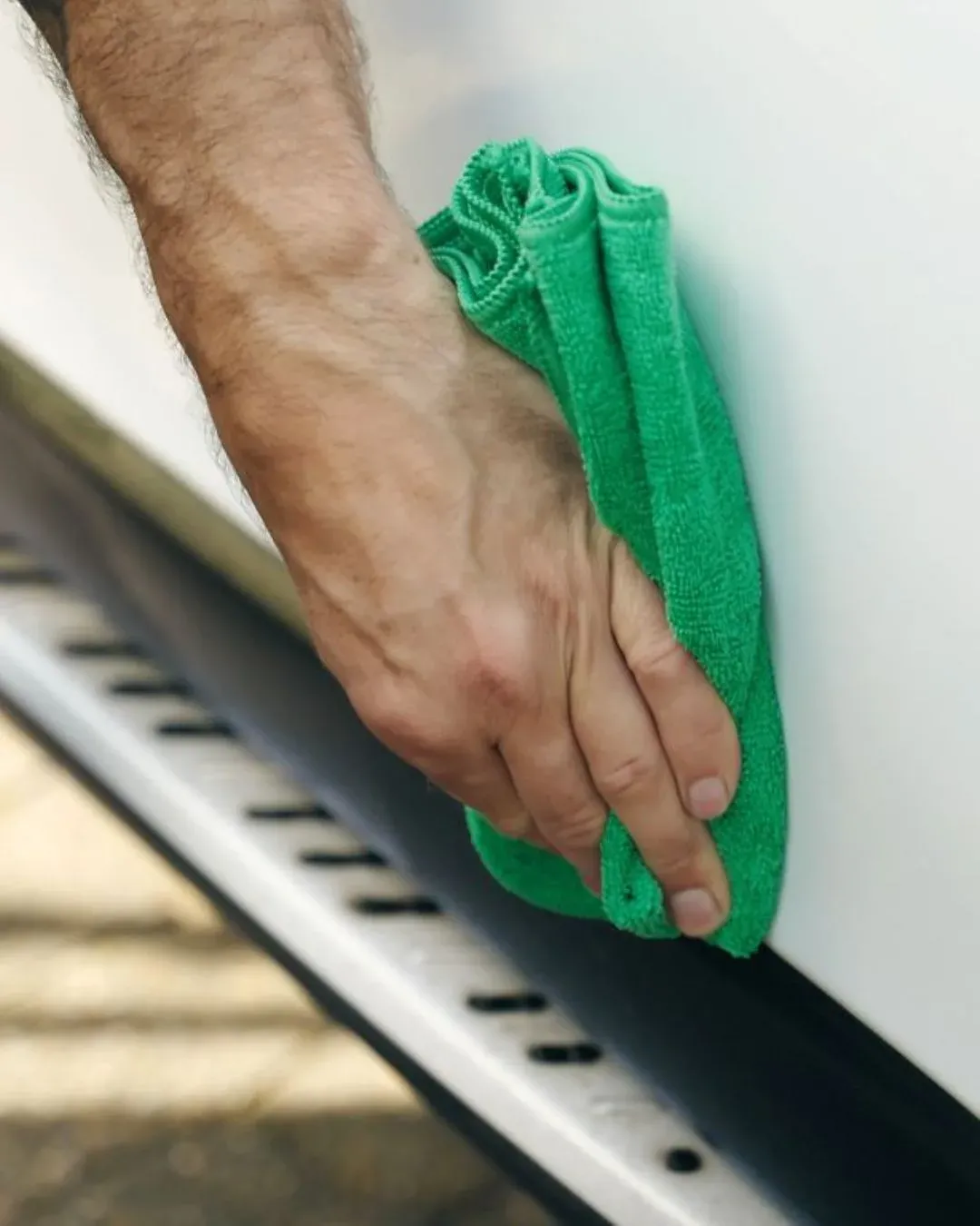 Препарат за премахване на смола и лепило Turtle Wax Tar and Glue Remover 400 мл