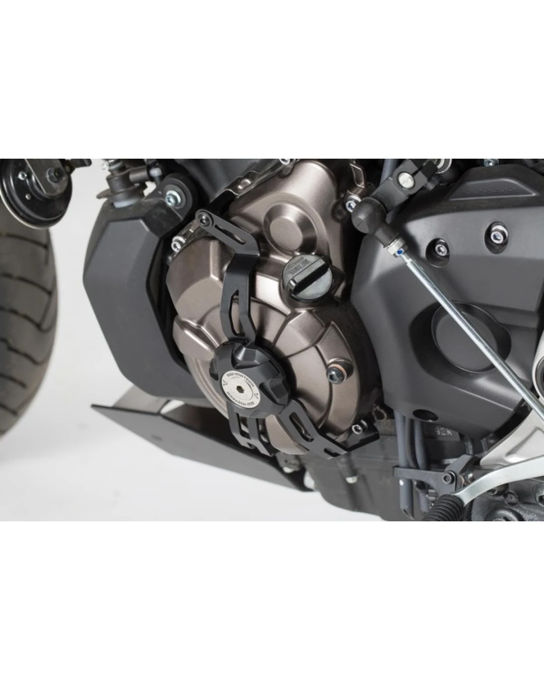 Протектор ляв капак двигател SW-MOTECH ALTERNATOR COVER GUARD MT-07 14-16