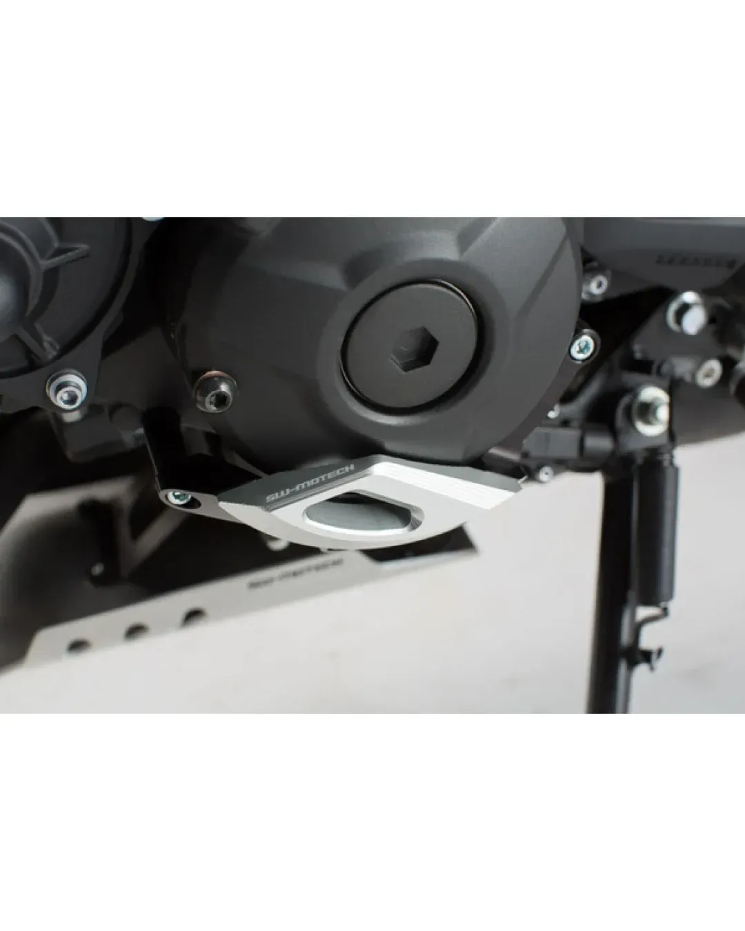 Протектор за двигател SW-MOTECH ENGINE CASE PROTECTOR FJ-09 850 ABS