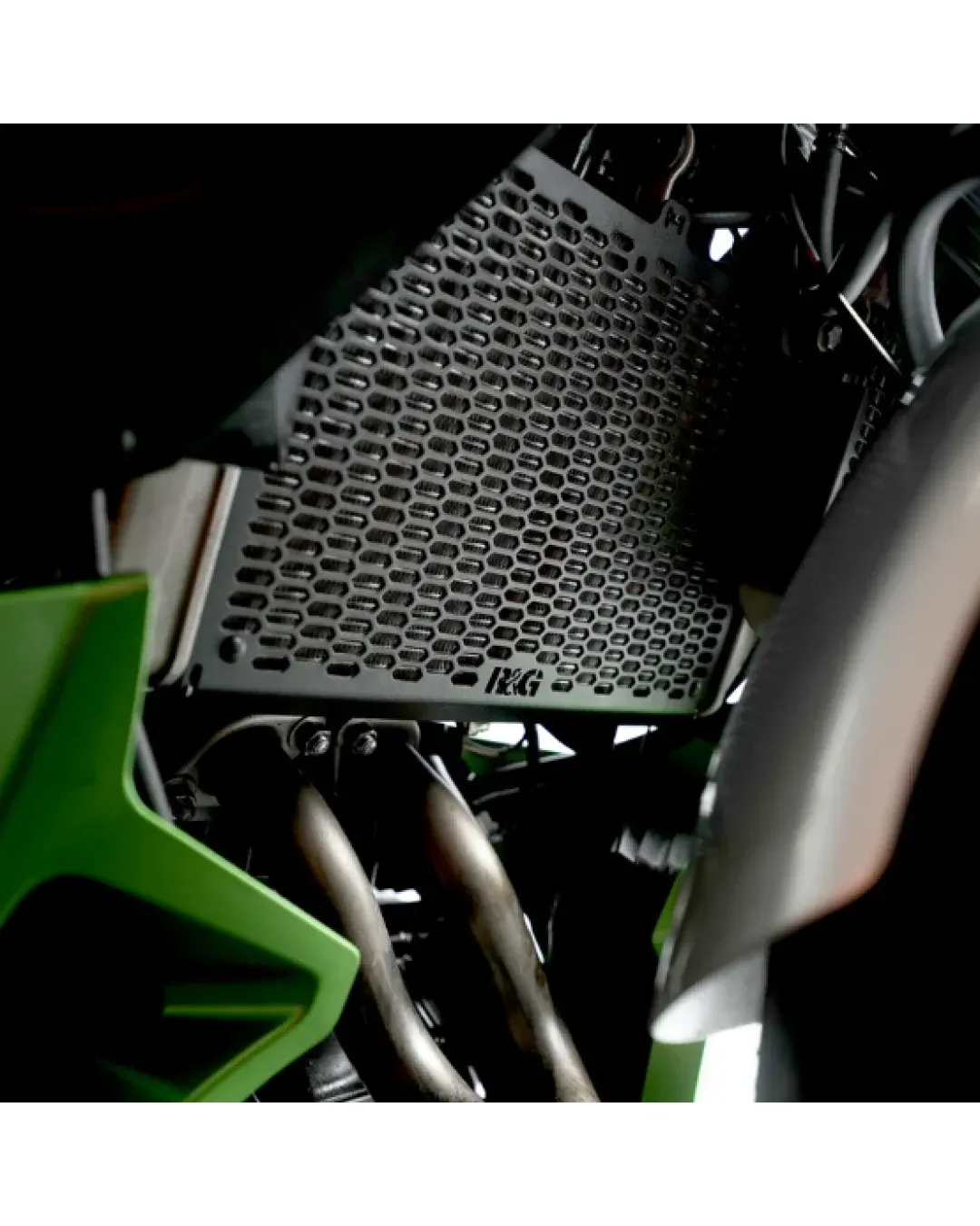Протектор за радиатор R&G Pro Radiator Guard (2 pieces) Kawasaki Ninja 7 / Z 7 Hybrid 24 26