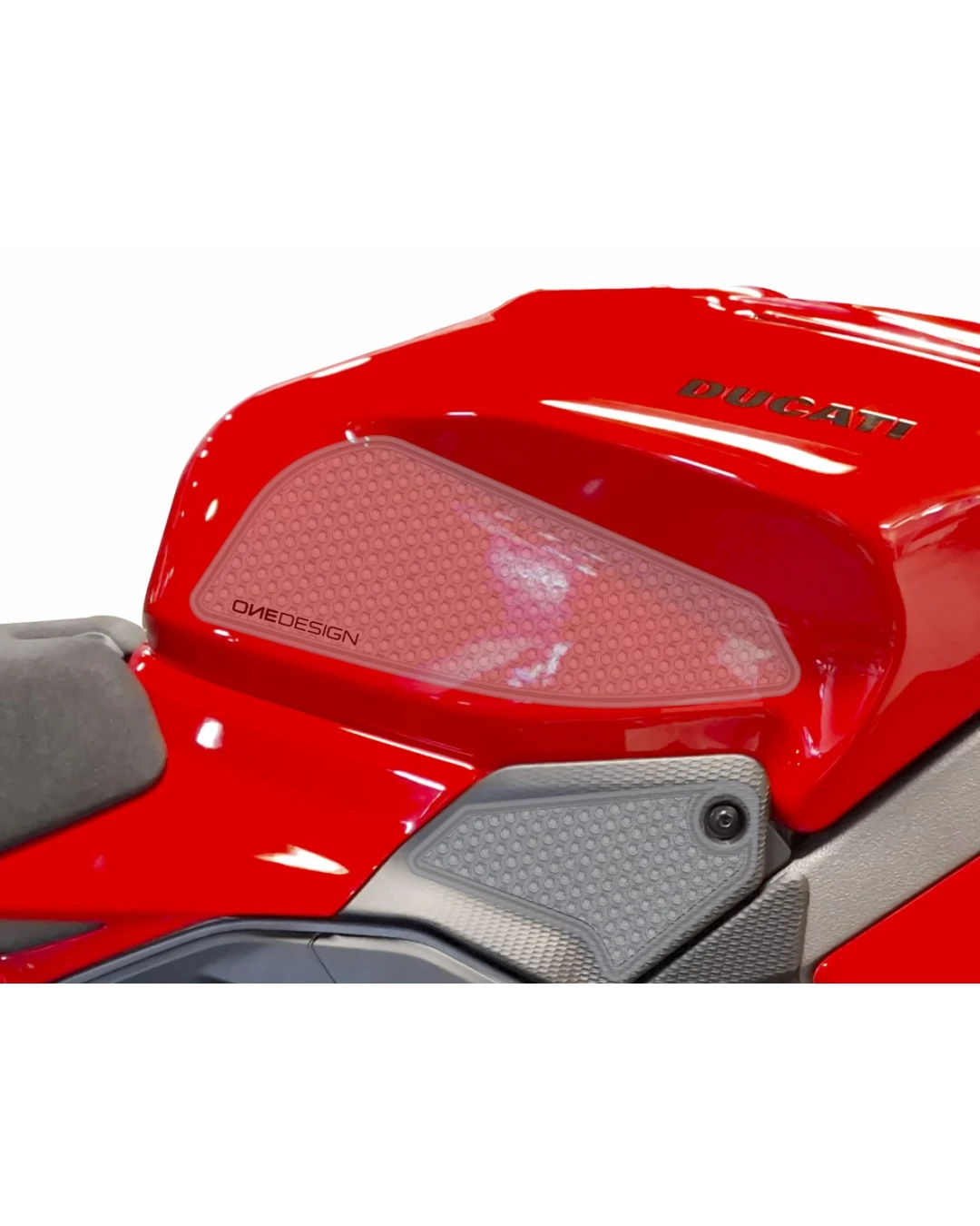 Протектор за резервоар DUCATI PANIGALE V4 2025 trasparent