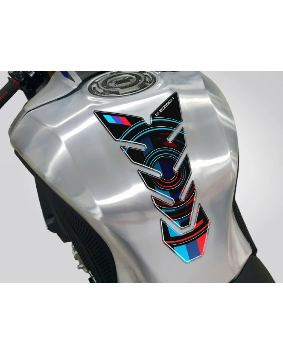 Протектор за резервоар ONEDESIGN CGBE17P/PR3494