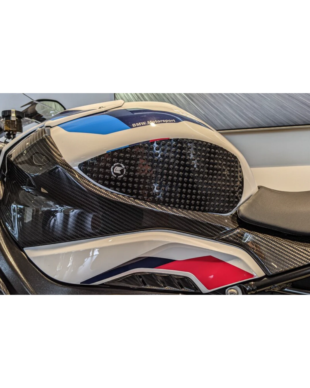 Протектор за резервоар R&G RACING Eazi-Grip Evo Tank Traction Pads Set - Clear