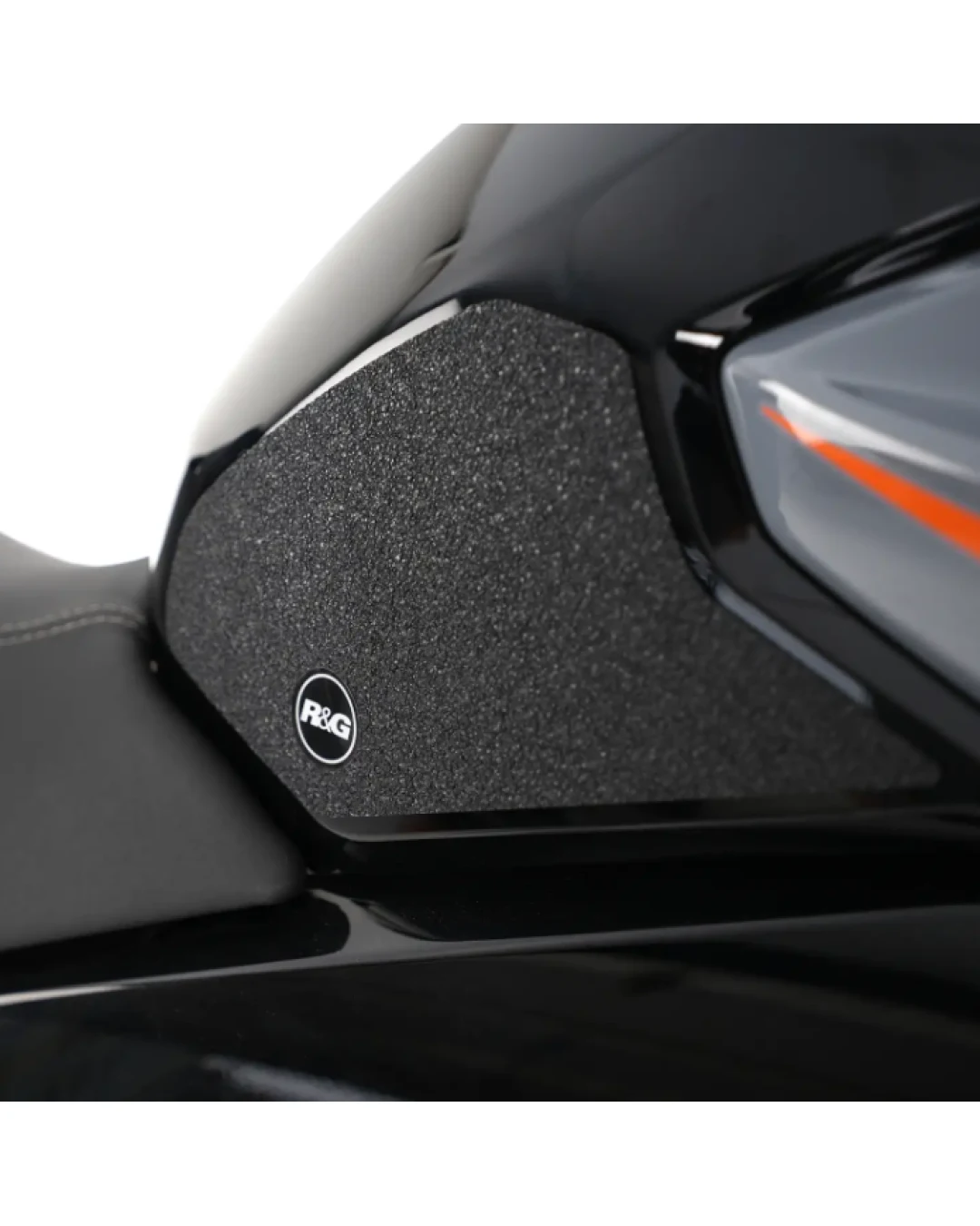 Протектор за резервоар R&G RACING Tank Traction Pads (Set 2 Pieces) - Black CFMOTO 300NK 22-24
