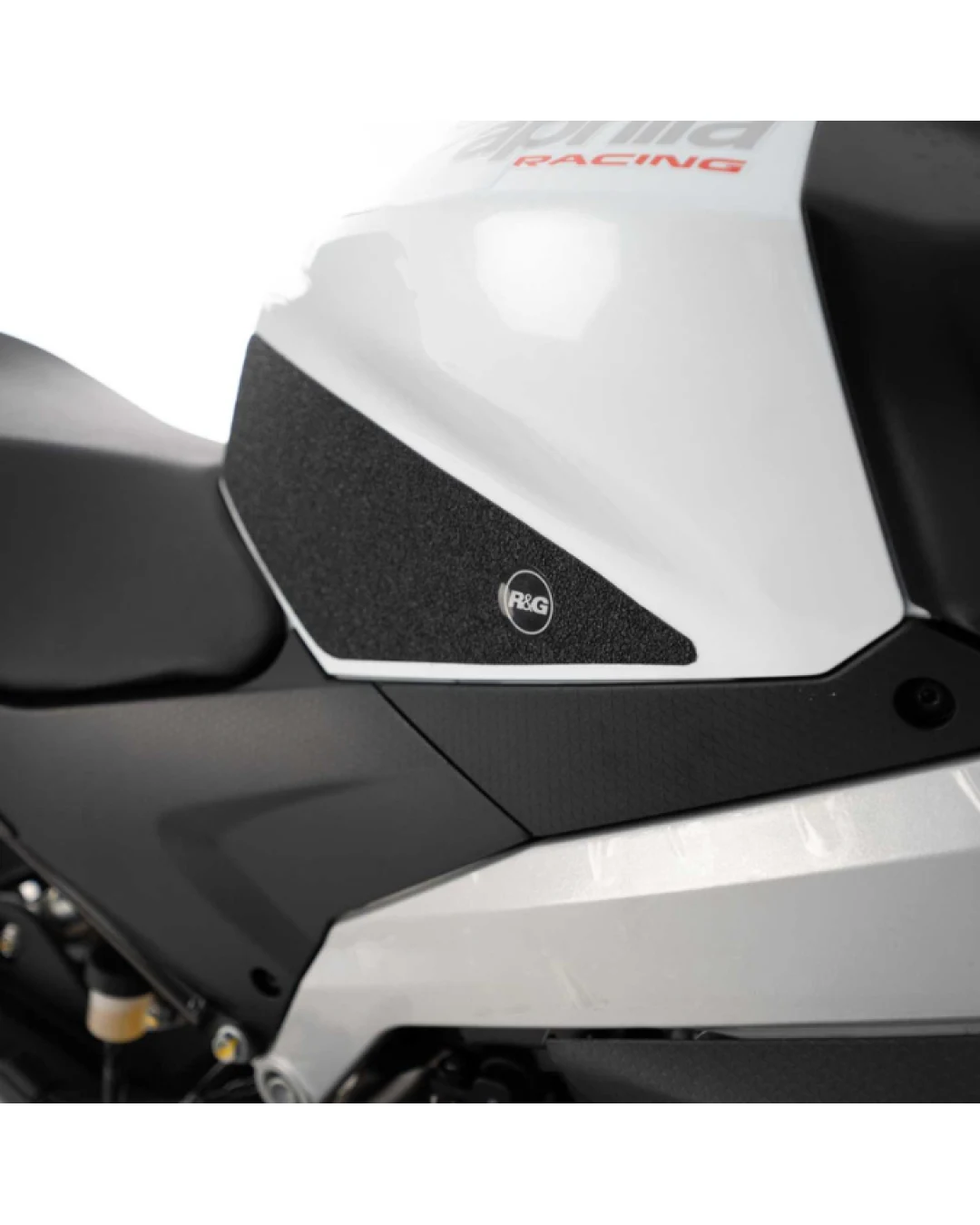 Протектор за резервоар R&G RACING Tank Traction Pads Set - Black Aprilia RS 457 24-25