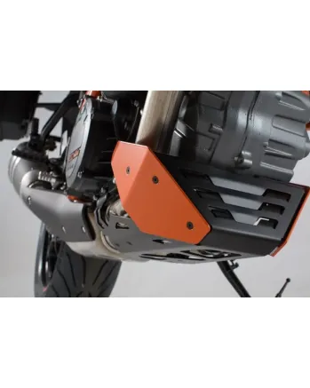 Протекторна тава за двигател SW-MOTECH FRONT SPOILER SUPER DUKE 1290 GT ABS 23