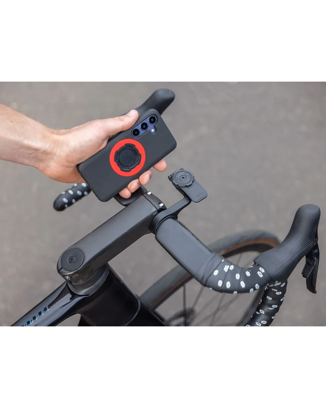 QUAD LOCK PRO Bike Out Front Mount
