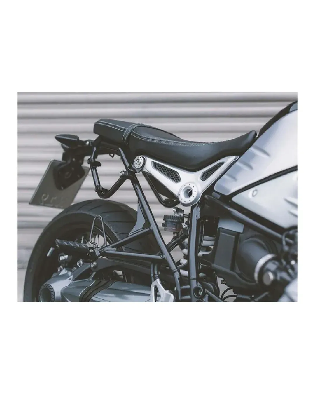 Стойка за куфар SW-MOTECH SIDE CARRIER SLC L R NINE T ABS