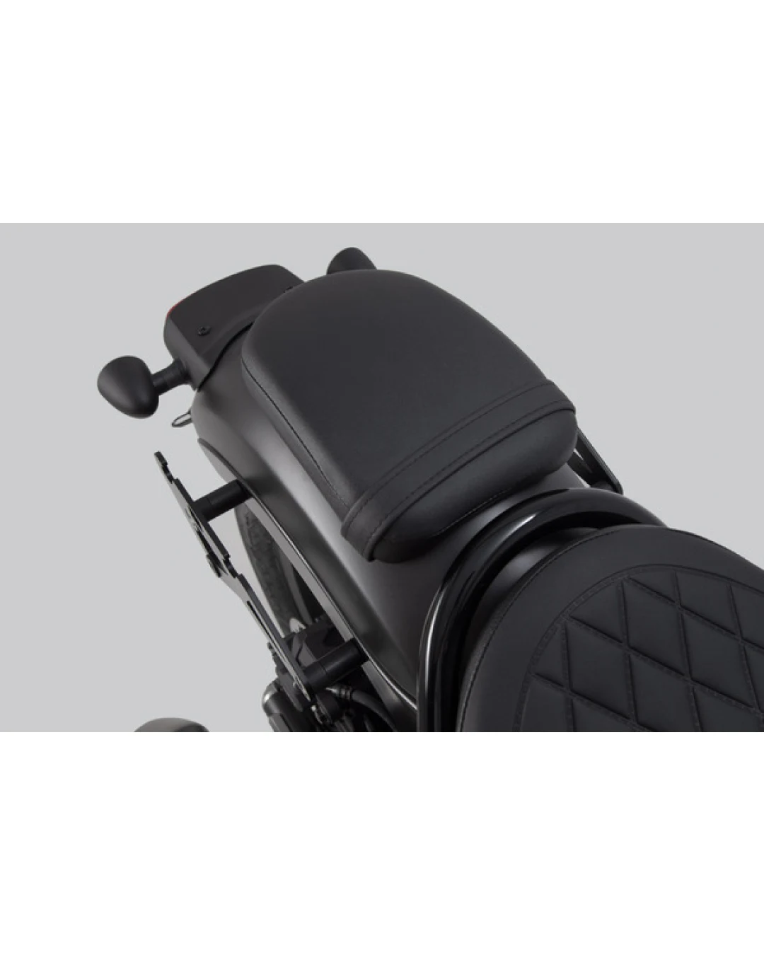 Стойка за куфар SW-MOTECH SLH SIDE CARRIER R CMX 500 19