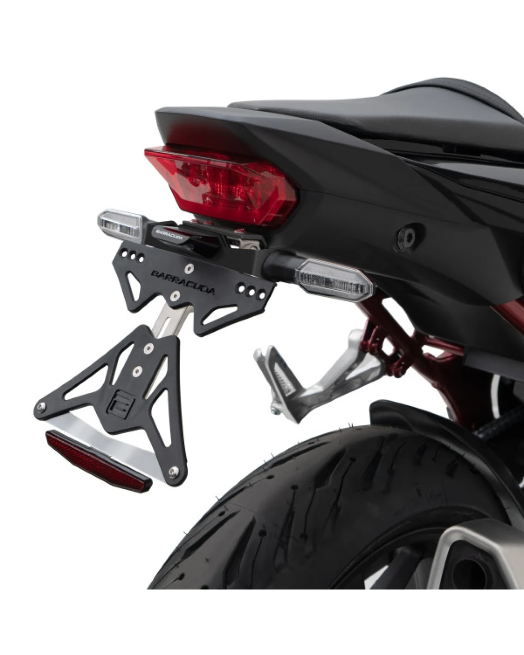 СТОЙКА ЗА НОМЕР BARRACUDA - ЗА ОРИГИНАЛНИ МИГАЧИ Honda Hornet 750 2023