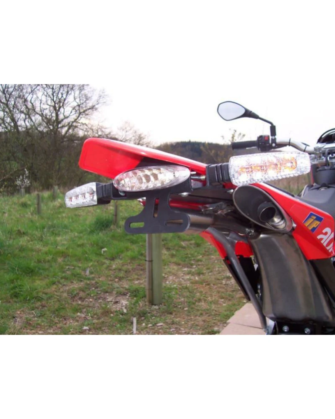 Стойка за номер R&G RACING Licence Plate Holder Aprilia SXV450/550 05-12