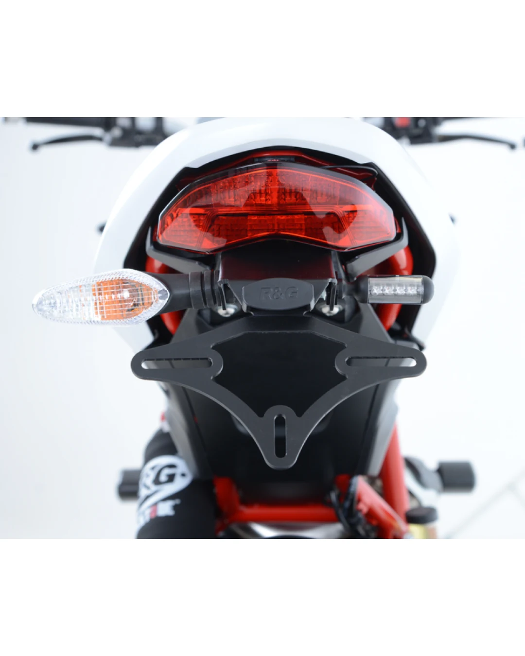 Стойка за номер R&G RACING Licence Plate Holder Ducati Monster 797 17-21