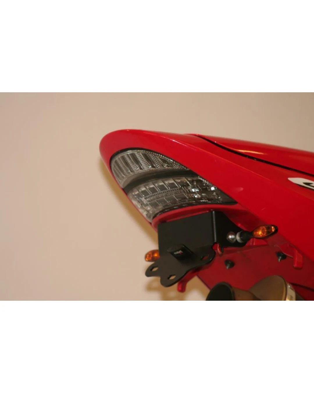 Стойка за номер R&G RACING Licence Plate Holder For CBR954RR 02-03