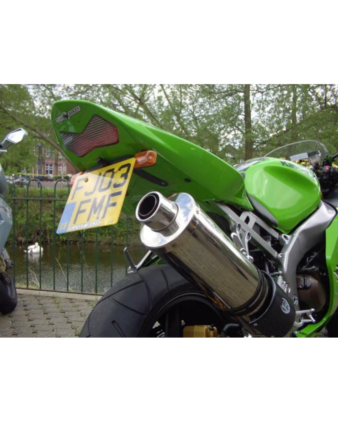 Стойка за номер R&G RACING Licence Plate Holder For ZX6R '03-04, Z1000 '03-06, Z750 '03-06