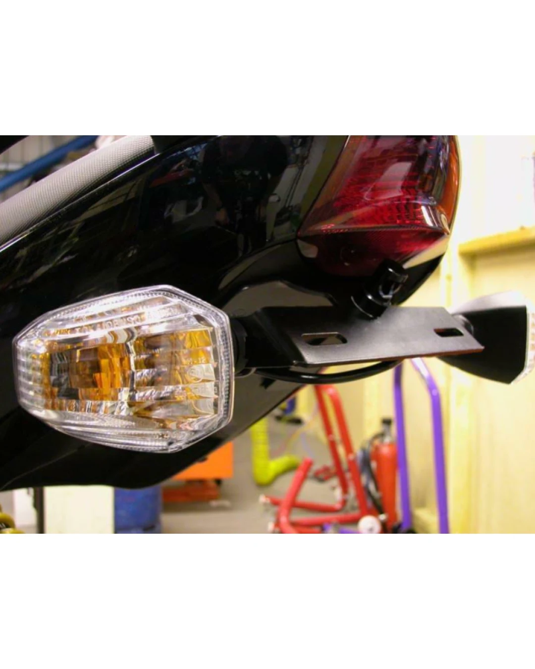 Стойка за номер R&G RACING Licence Plate Holder Kawasaki ER-6 F/N