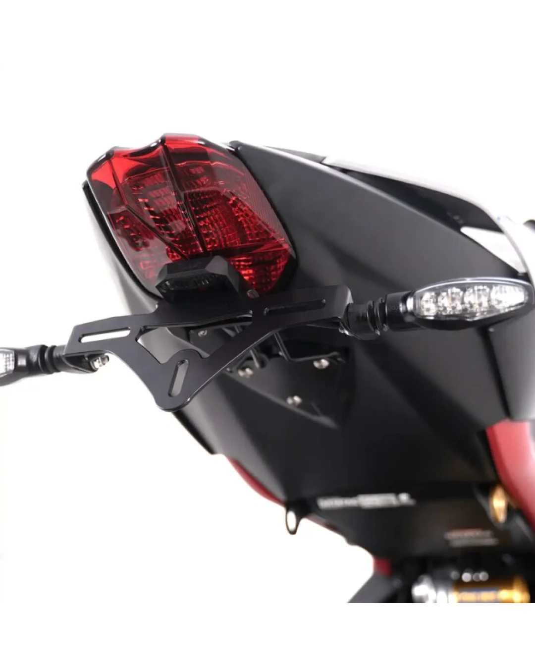 Стойка за номер R&G RACING Licence Plate Holder Triumph Speed Triple 765 R/RS/RX 2026