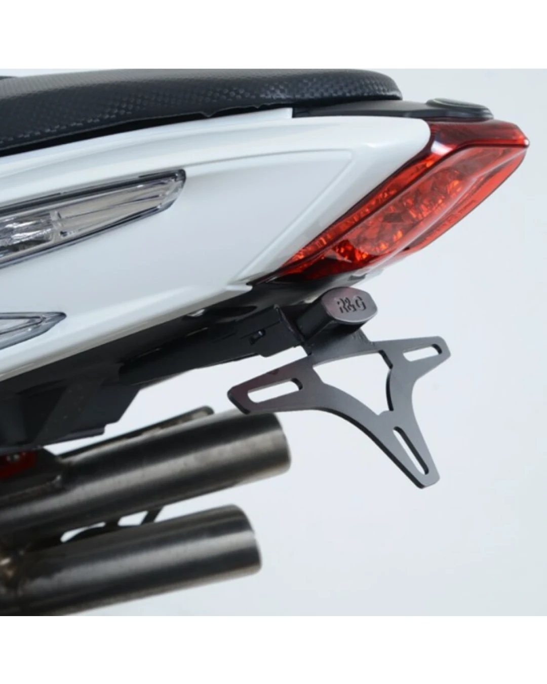 Стойка за номер R&G RACING Licence Plate Holder w/ Swingarm Mount Cover Plates Benelli TNT 125