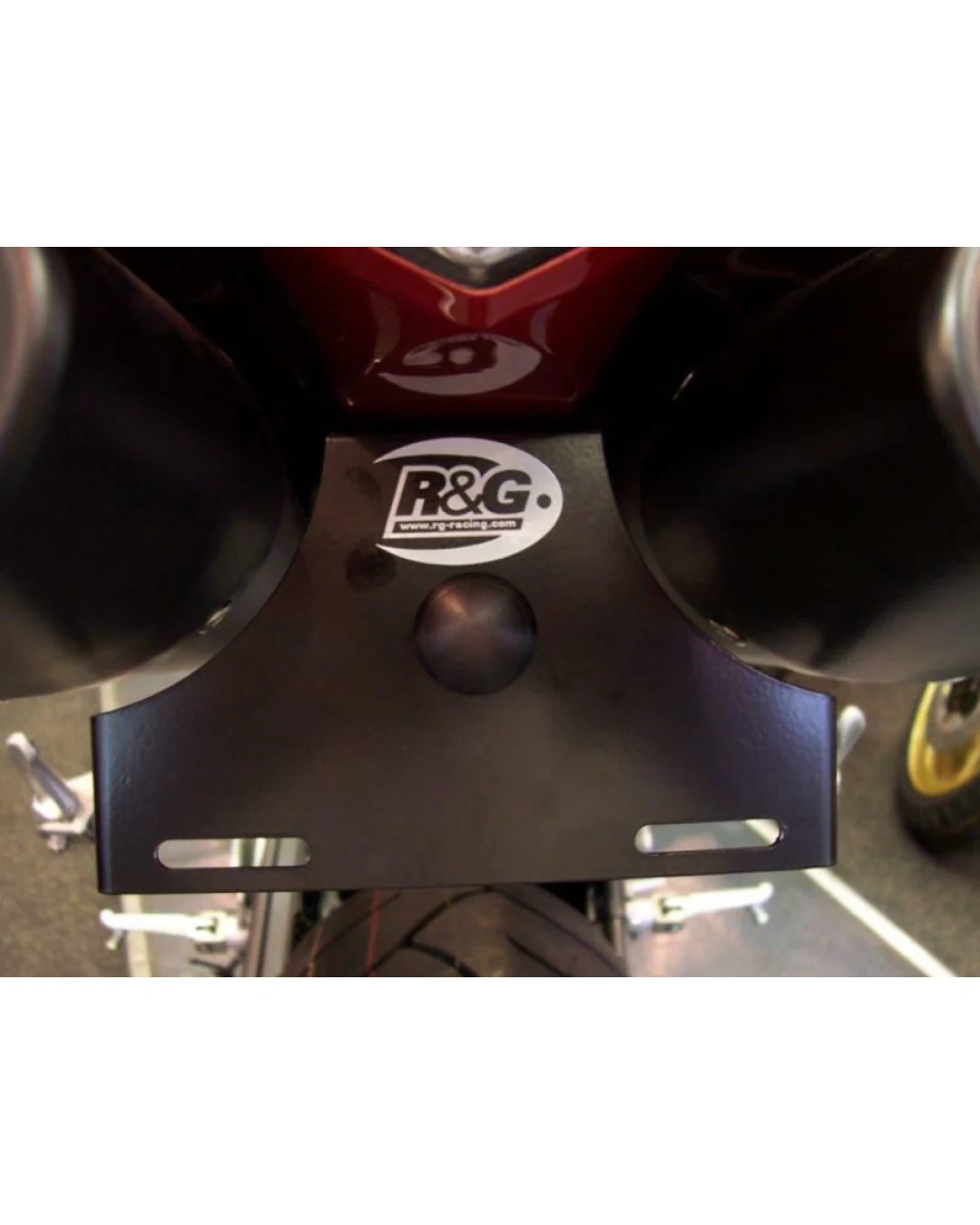 Стойка за номер R&G RACING Licence Plate Holder Yamaha YZF-R1 04-06