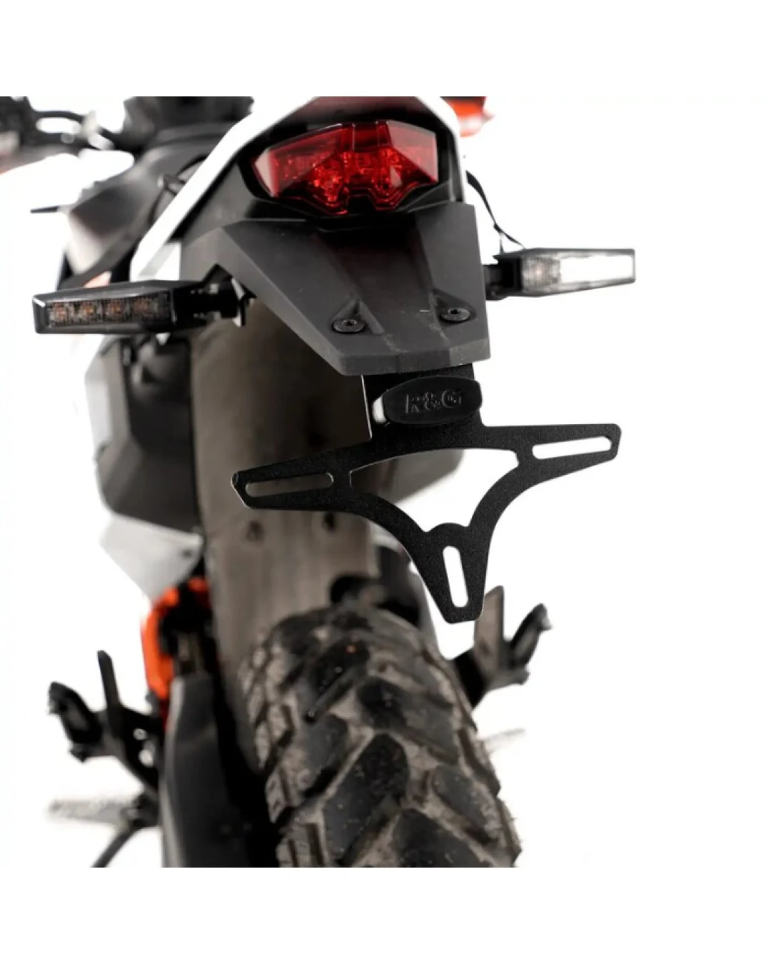 Стойка за номер R&G RACING License Plate Holder KTM 390 ADVR 25-26 / ADV 25 / SMCR 390 26 / 125 26