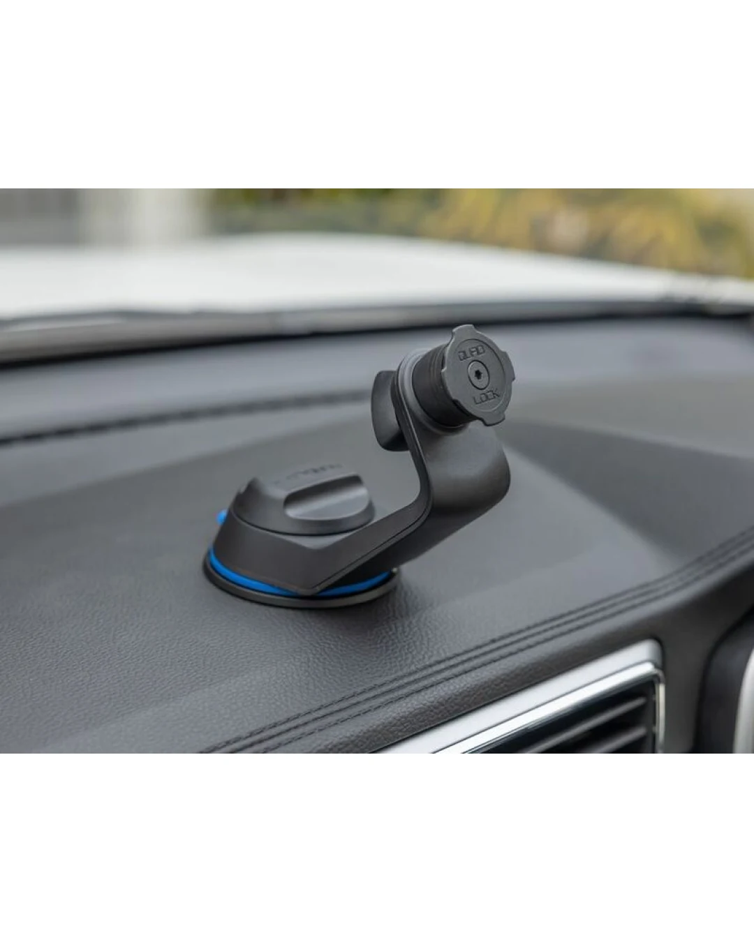 Стойка за телефон QUAD LOCK Windscreen/Dash Car Mount