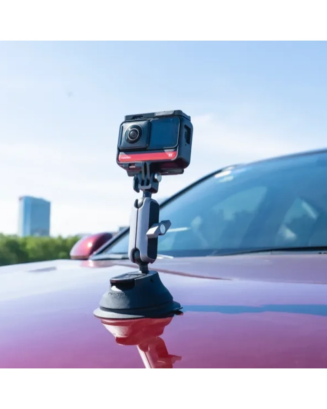 Стойка за закрепване на екшън камера Insta360 Suction Cup Car Mount