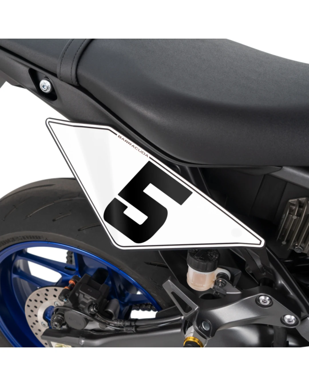 СТОЙКИ ЗА СЪСТЕЗАТЕЛЕН НОМЕР BARRACUDA Yamaha MT-09 (2021-2022)