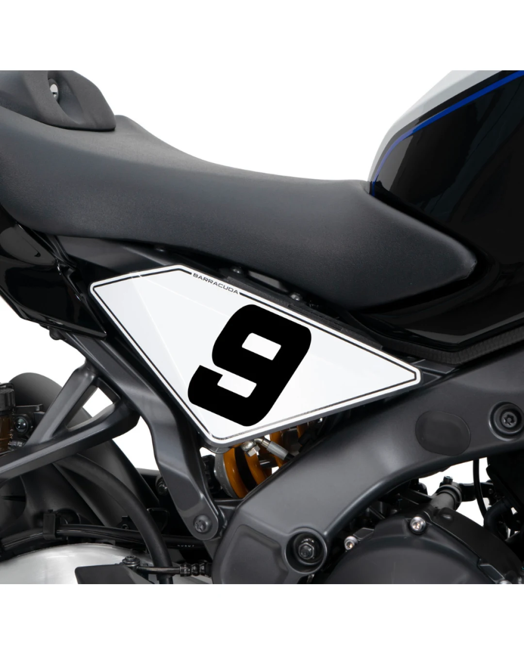 СТОЙКИ ЗА СЪСТЕЗАТЕЛЕН НОМЕР BARRACUDA Yamaha MT-09 2024→