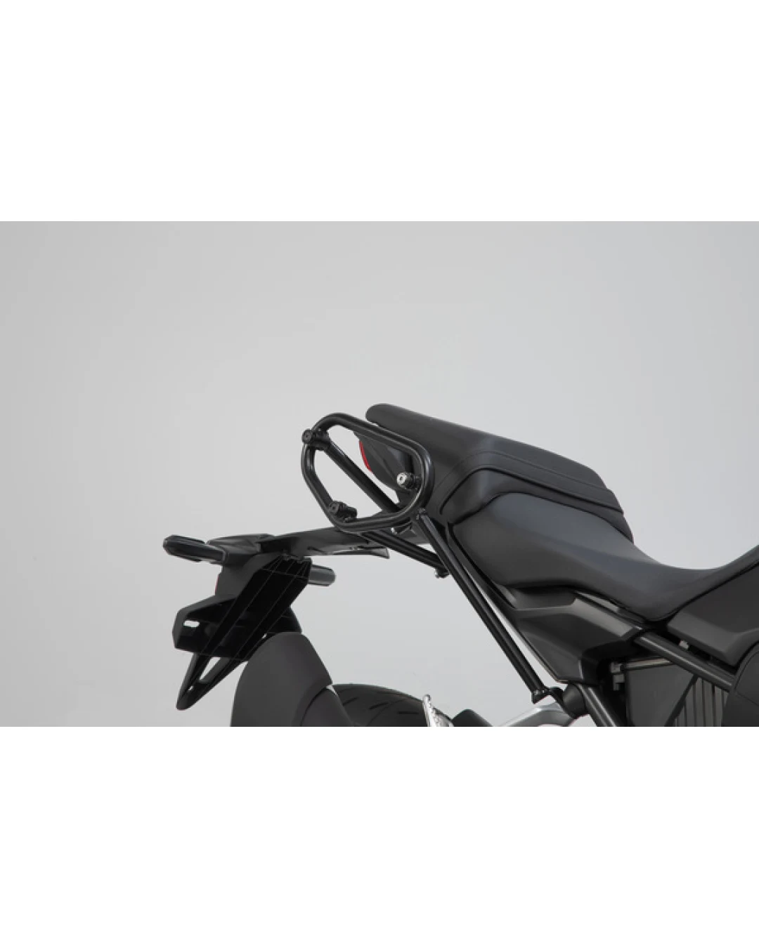 Странична стойка за куфар SW-MOTECH SLC SIDE CARRIER R CB 125 R ABS 23