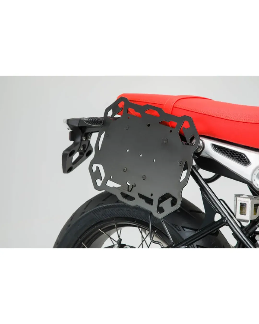Странична стойка за куфар SW-MOTECH UNIVERSAL SIDE BRACKET R