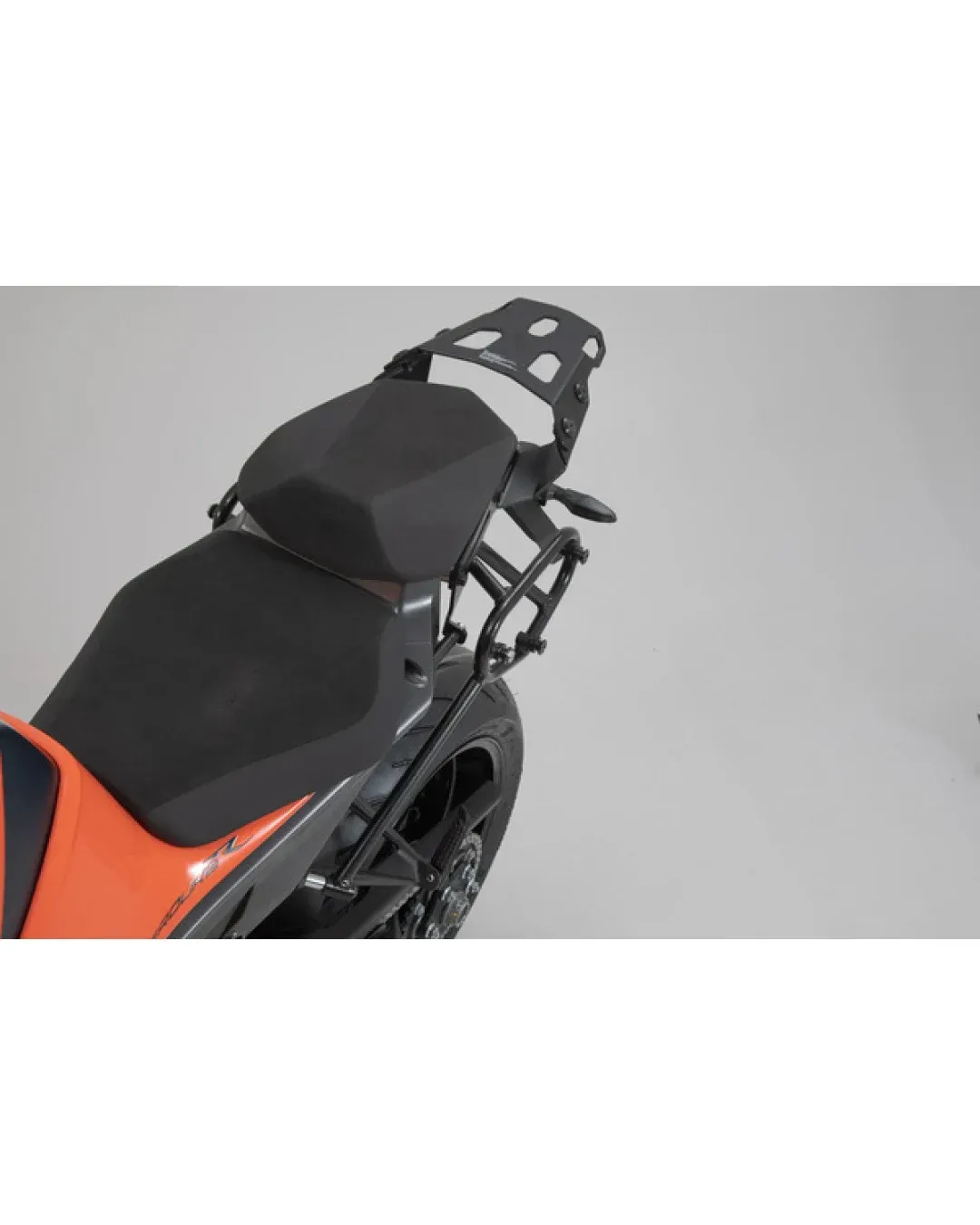 Странични стойки за куфар SW-MOTECH SLC SIDE CARRIER L SUPER DUKE 1290 R ABS 23