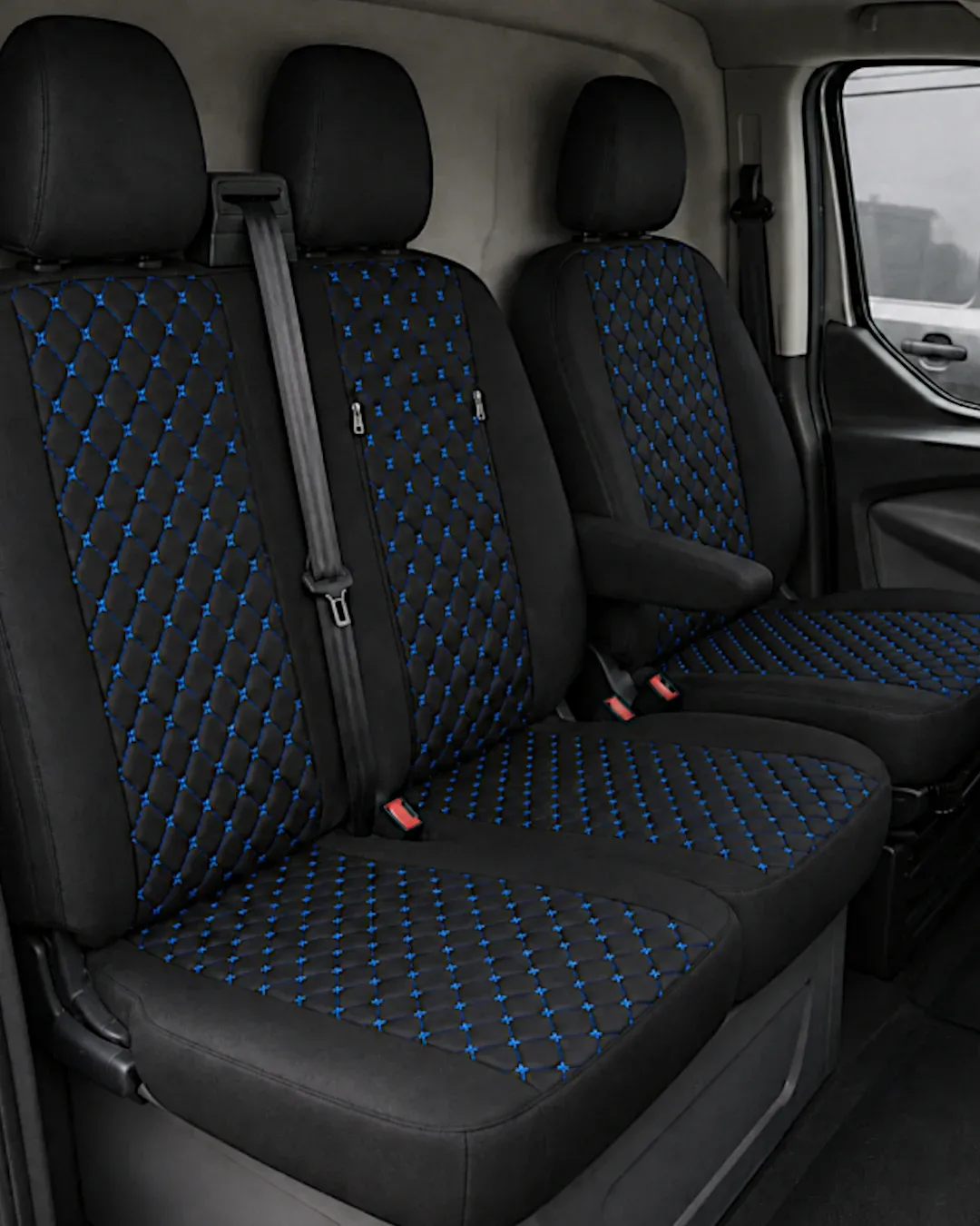 Тапицерия за Ford Transit Custom - Черно / Син шев, Еко кожа - 8 части (2012+)