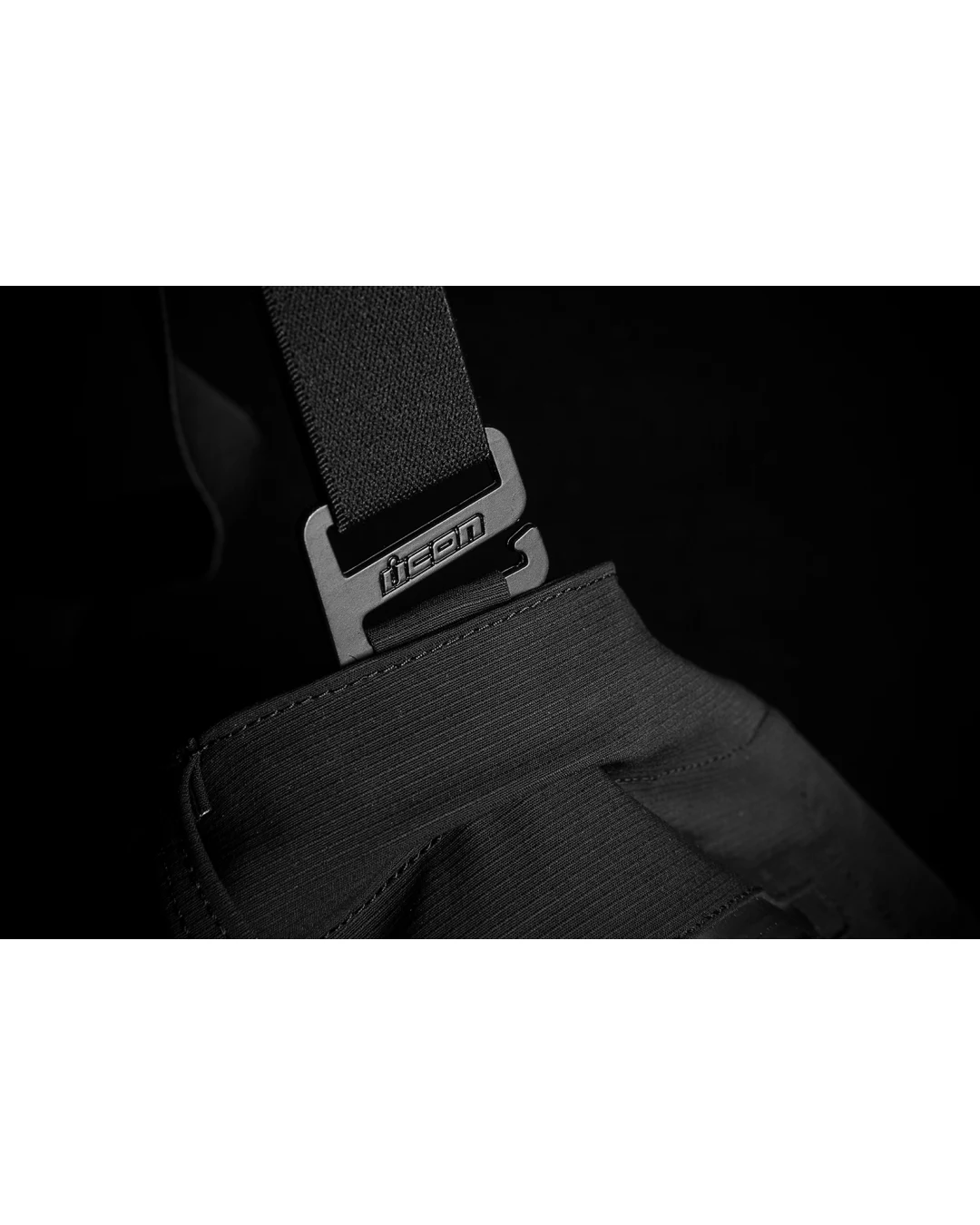 Текстилен мото панталон ICON STORMHAWK WP OVERPANT - BLACK