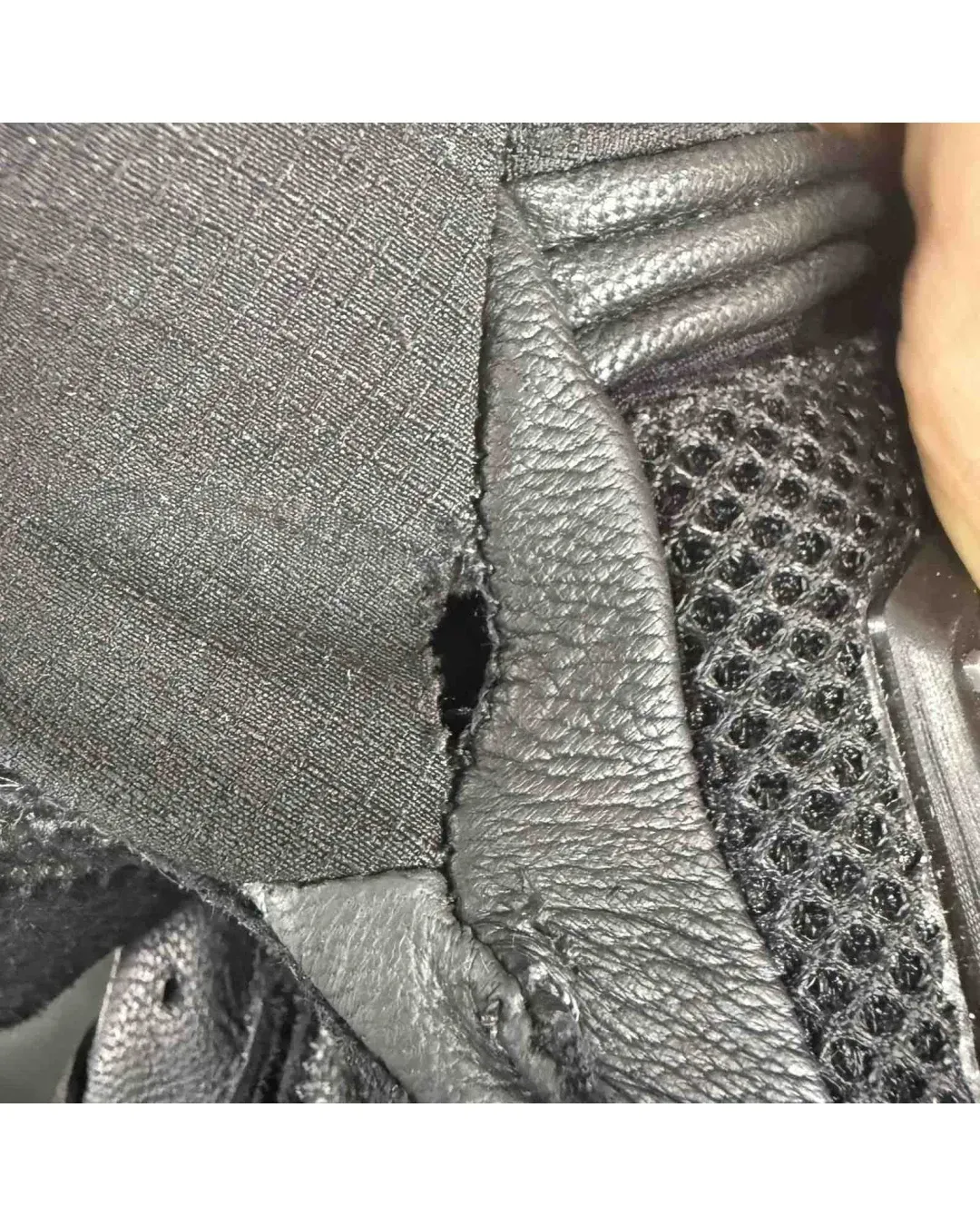 Текстилни ръкавици SECA GRAVEL BLACK ВЪРНАТА БРОЙКА