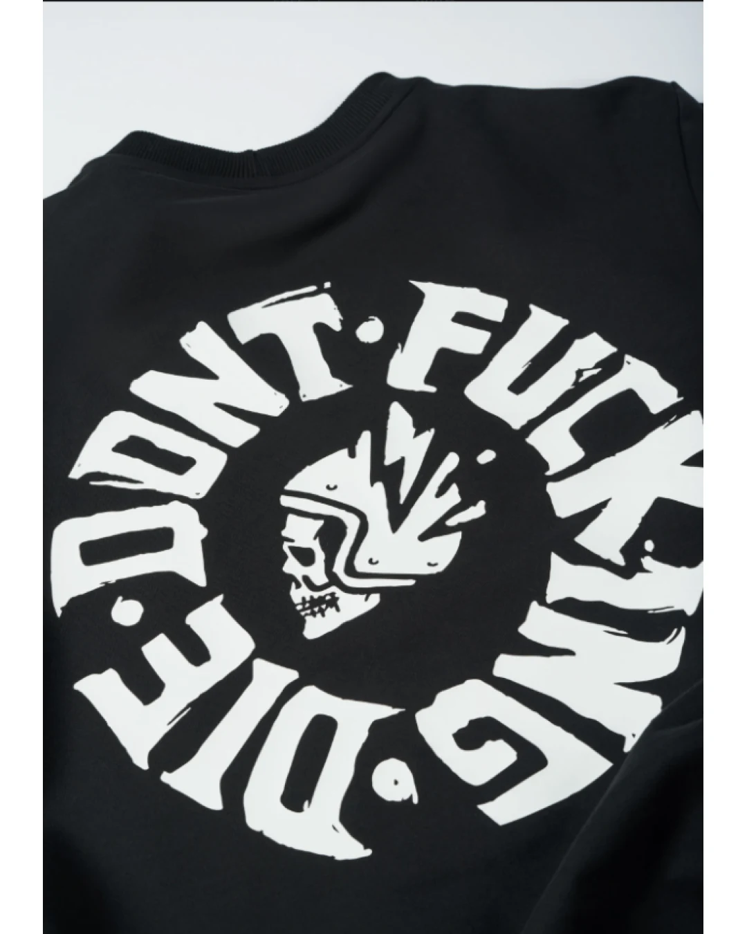 Тениска с дълъг ръкав PANDO MOTO TOMMY DON’T DIE BLACK - Oversized