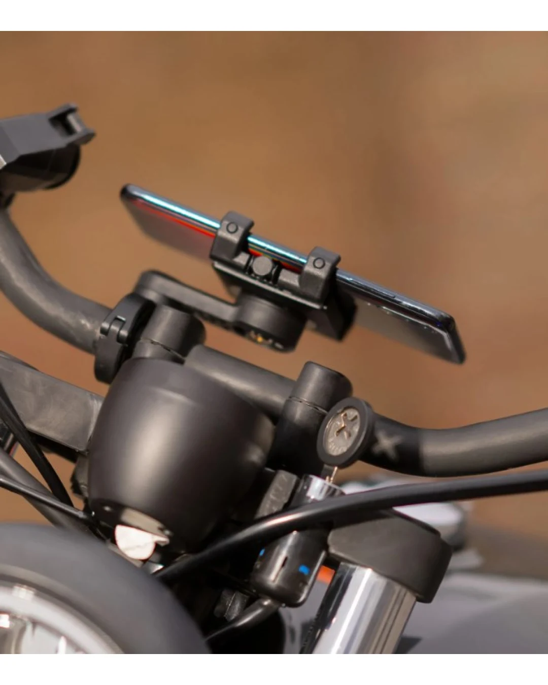 Универсално захващане за телефон MOTO BUNDLE UNIVERSAL CLAMP