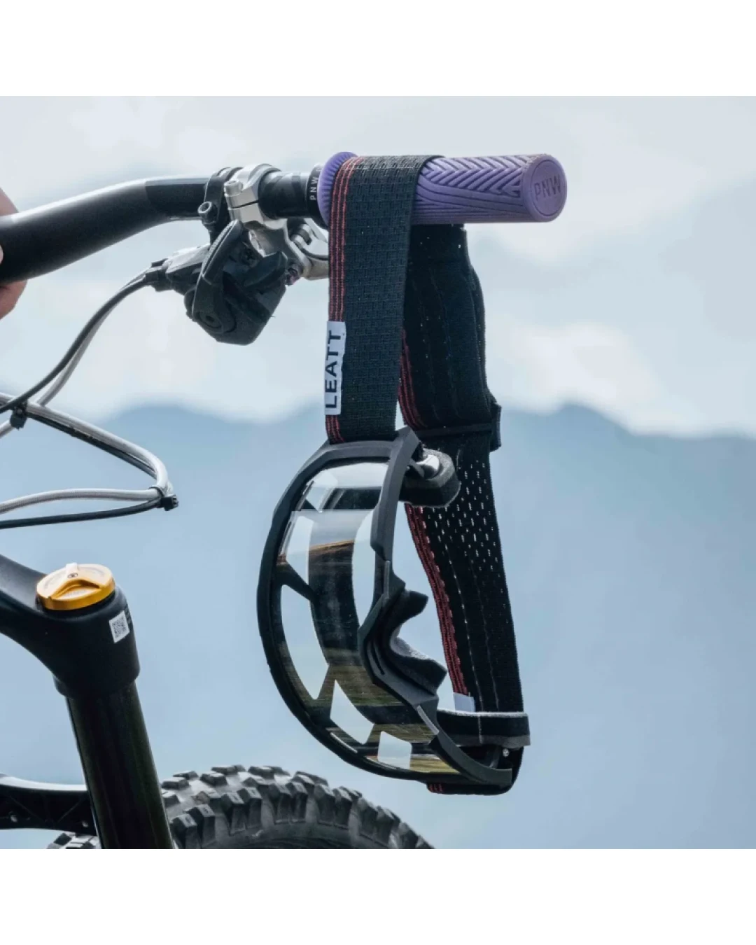 Вело очила LEATT Velocity 4.0 MTB X-Flow Black Clear 83%