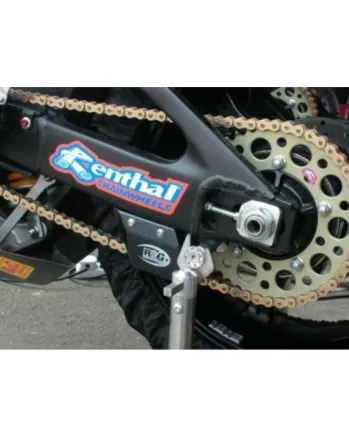 Водач за верига R&G RACING Toe Chain Guard (Shark Tooth) ABS Carbon Look Aprilia/BMW/Ducati/KTM/KAW/HONDA/SUZUKI